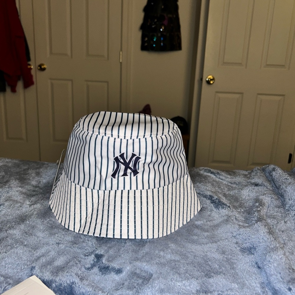 Unisex Striped Bucket Hat